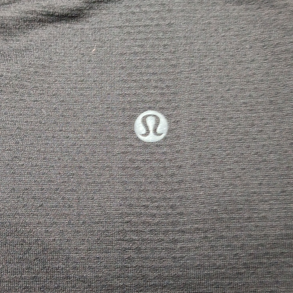 lululemon athletica Charcoal Short Sleeve Tee - Picture 4 of 8